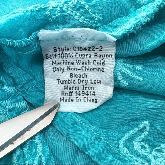 Johnny Was Celestin Eris Blouse Women L Teal Cupra Embroidered Boho Chic Resort - Picture 6 of 8